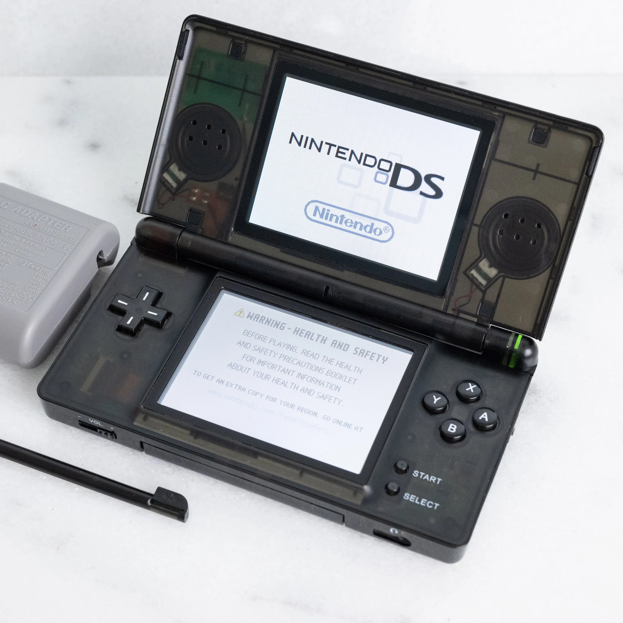NintendoDS Lite ブラック Complete Nintendo DS Lite Black Onyx System For Sale | DKOldies